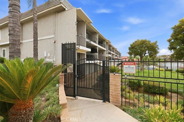 22570 Bass Place 1, Canyon Lake, CA 92587