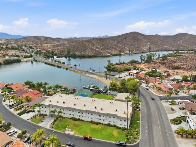 22570 Bass Place 1, Canyon Lake, CA 92587