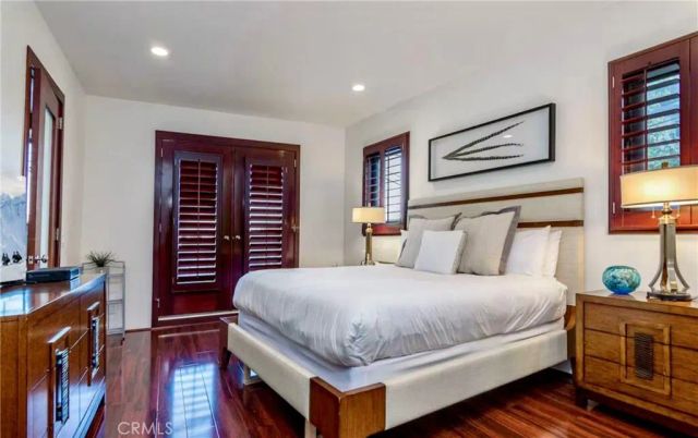 8827 Evanview, Los Angeles, CA 90069