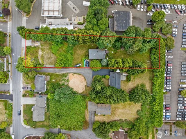 8519 126th Avenue NE, Kirkland, WA 98033