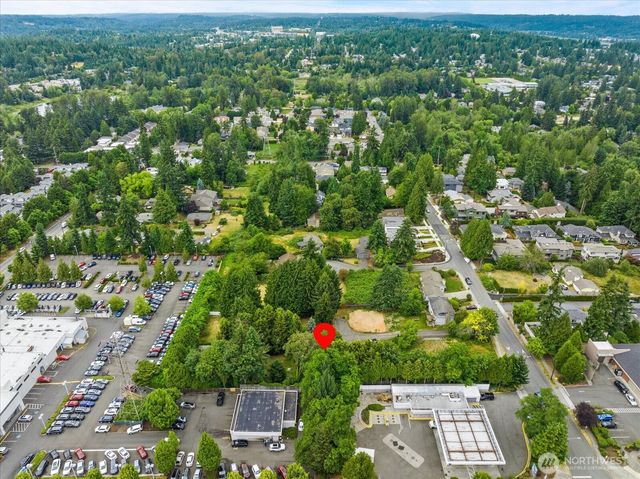 8519 126th Avenue NE, Kirkland, WA 98033
