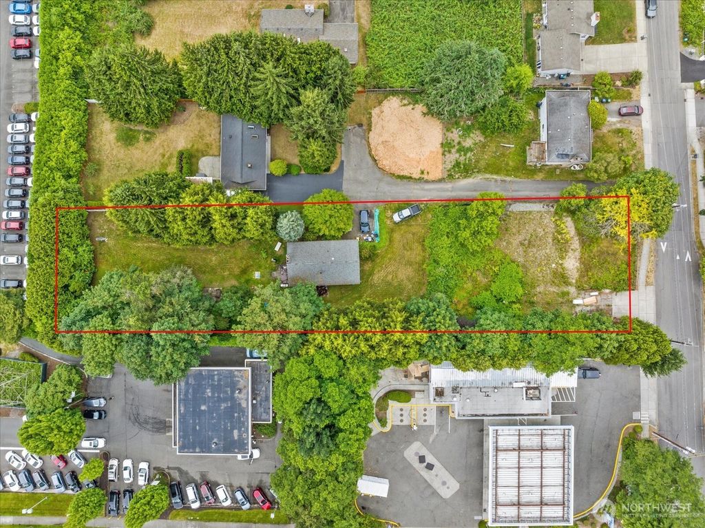 8519 126th Avenue NE, Kirkland, WA 98033