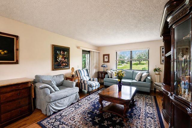 272 Beaver Dam Court, Royal Palm Beach, FL 33411