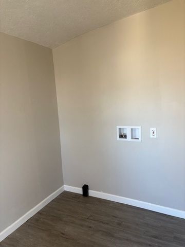 640 Hanna Rd, Mansfield, OH 44906