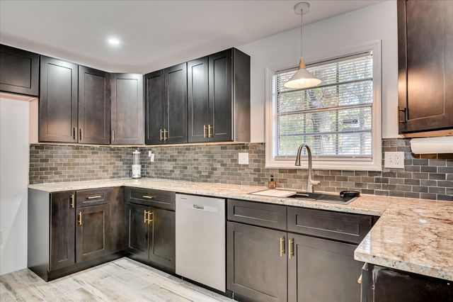 2529 Crosscreek Road, Hephzibah, GA 30815