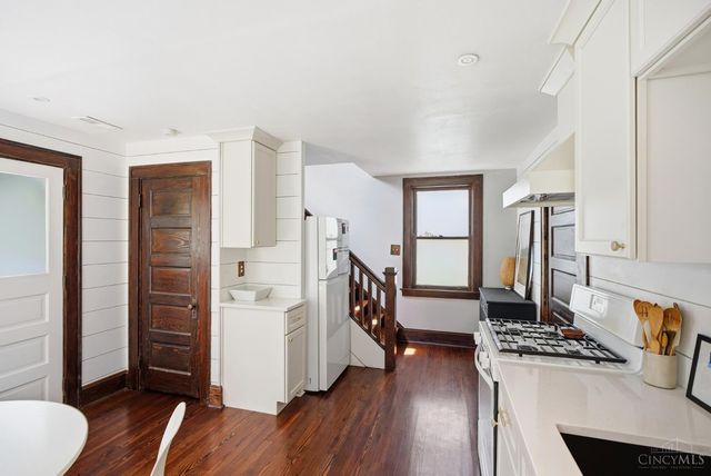 1539 Ambrose Avenue, Cincinnati, OH 45224