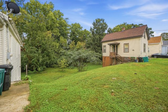 1539 Ambrose Avenue, Cincinnati, OH 45224