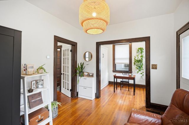 1539 Ambrose Avenue, Cincinnati, OH 45224