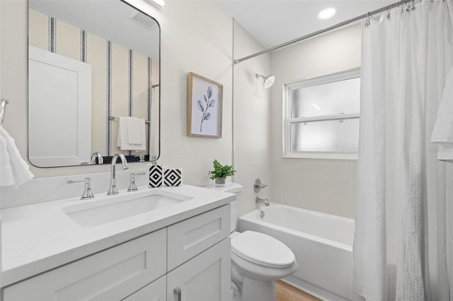 2117 S WEST SHORE BOULEVARD, Tampa, FL 33629