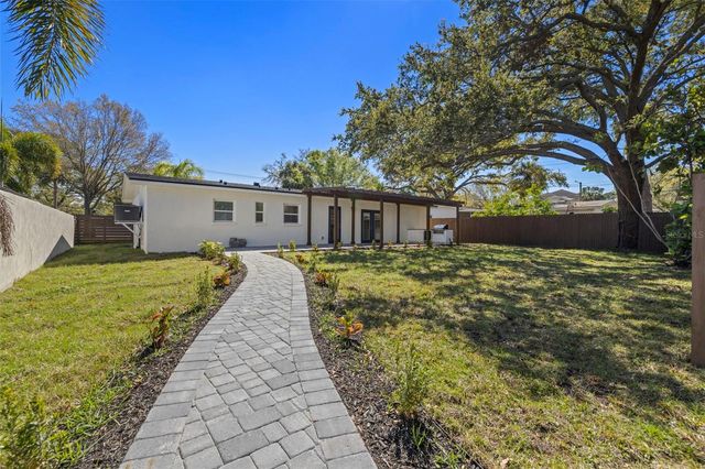 2117 S WEST SHORE BOULEVARD, Tampa, FL 33629