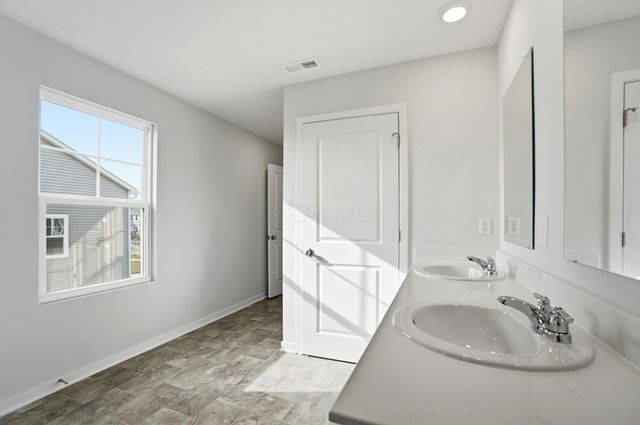 388 Garnet Ranch Drive, Delaware, OH 43015