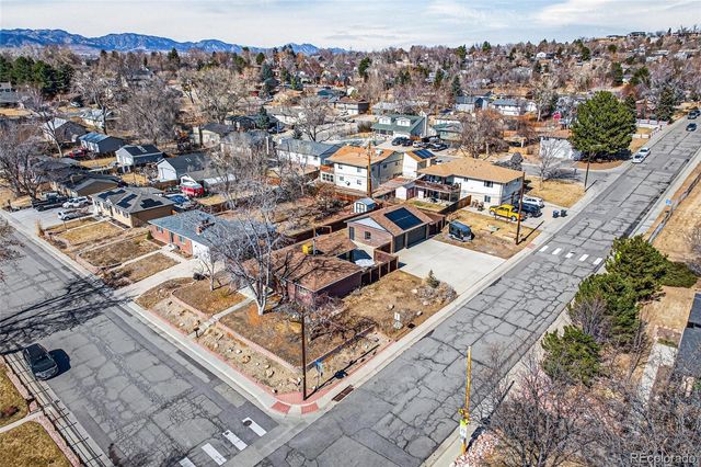 8601 W 64th Place, Arvada, CO 80004