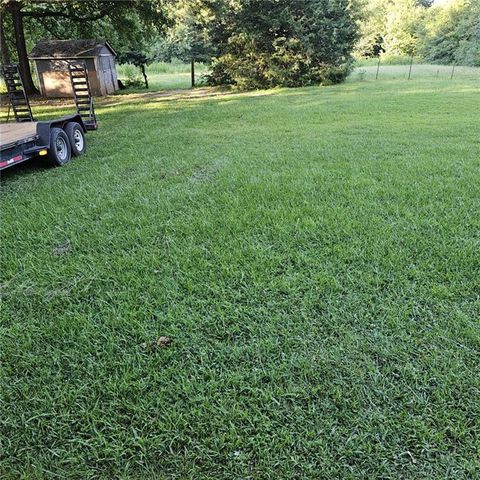 60 N East Main N Street, Hampton, GA 30228