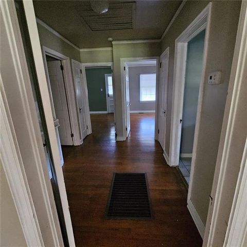 60 N East Main N Street, Hampton, GA 30228