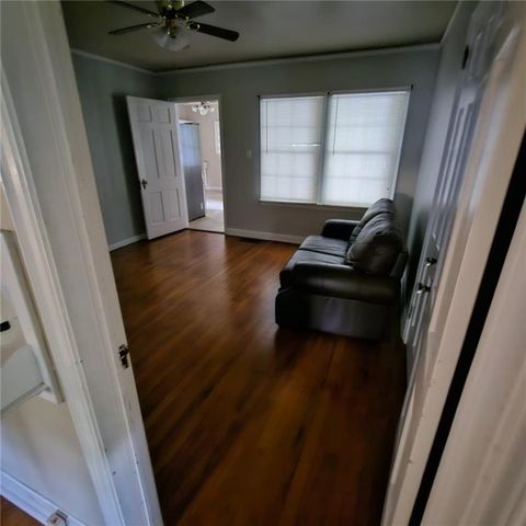 60 N East Main N Street, Hampton, GA 30228