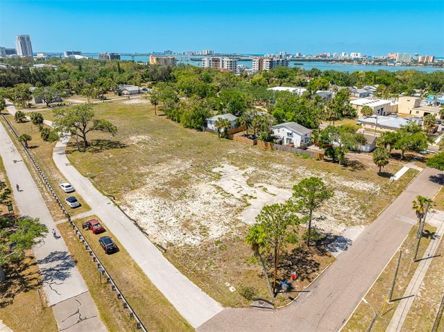 611 PALM BLUFF STREET, Clearwater, FL 33755