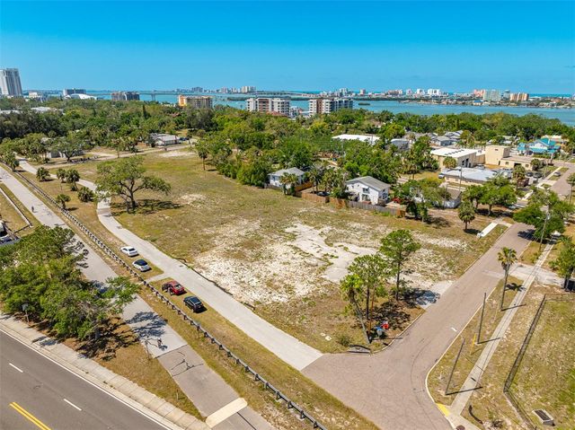 611 PALM BLUFF STREET, Clearwater, FL 33755