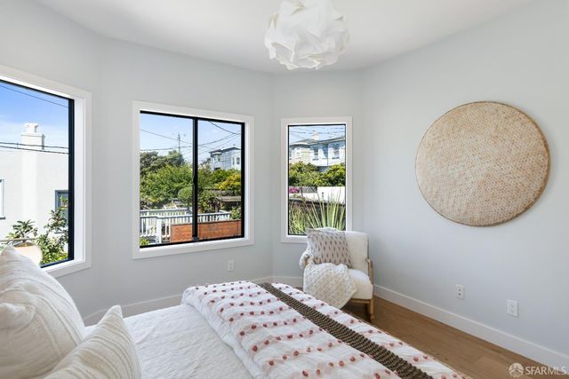 218 Justin Drive, San Francisco, CA 94112