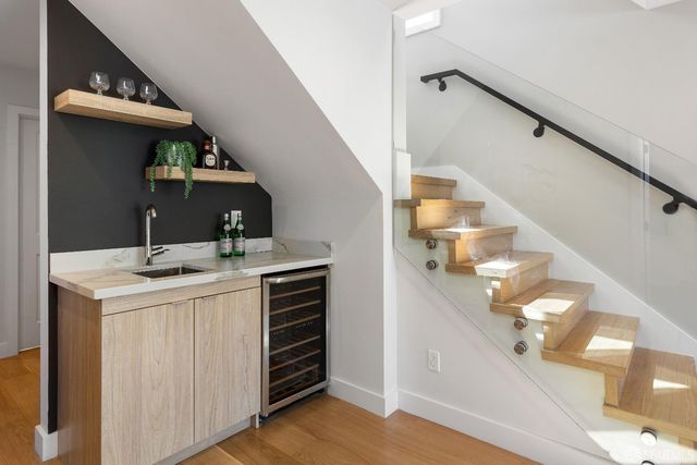 218 Justin Drive, San Francisco, CA 94112