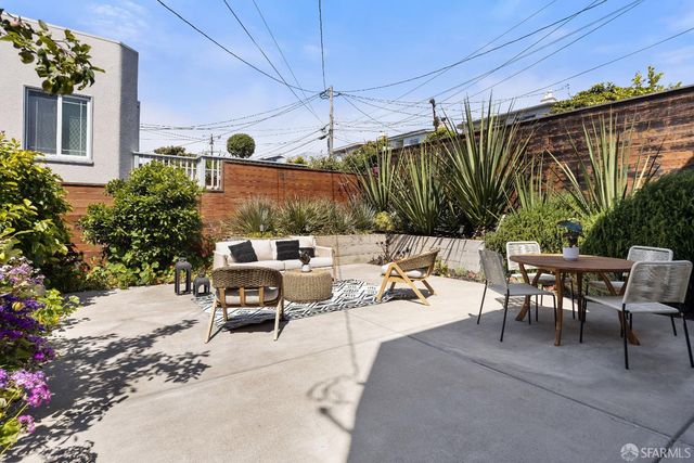 218 Justin Drive, San Francisco, CA 94112