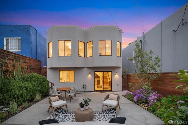 218 Justin Drive, San Francisco, CA 94112