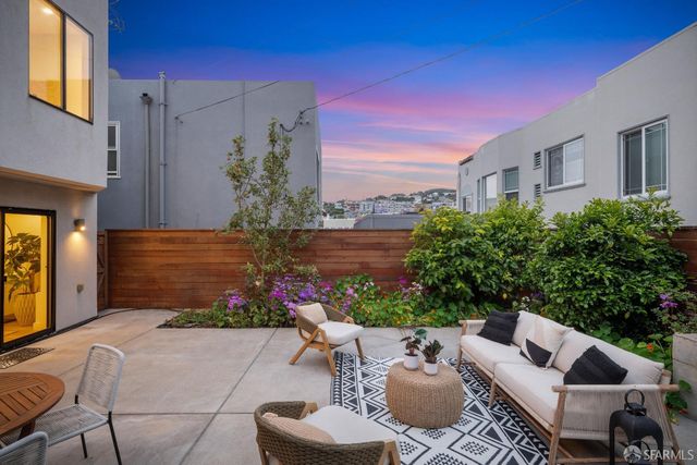 218 Justin Drive, San Francisco, CA 94112