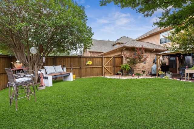 668 Turtle Cove Boulevard, Rockwall, TX 75087