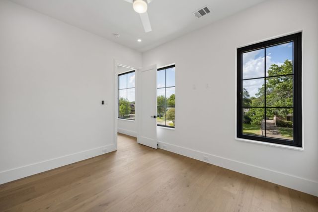 14421 Southern Pines Court, Farmers Branch, TX 75234