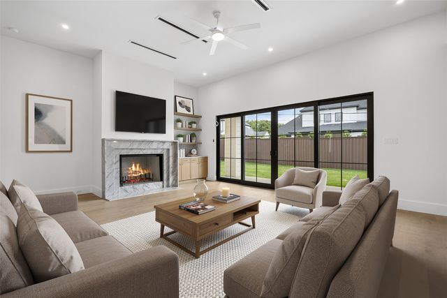 14421 Southern Pines Court, Farmers Branch, TX 75234