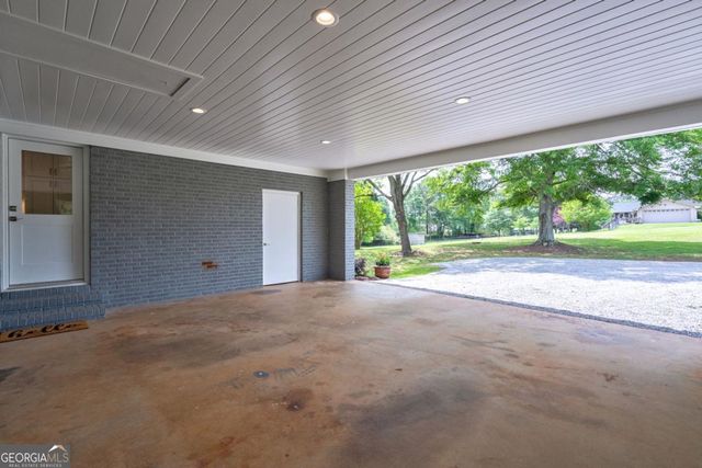 1090 Kenway Drive, Watkinsville, GA 30677