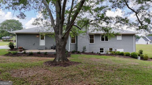 1090 Kenway Drive, Watkinsville, GA 30677