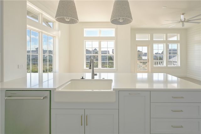 600 Sunset Ave, Port Aransas, TX 78373