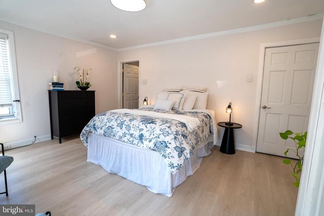 615 SOLLY AVE, Philadelphia, PA 19111