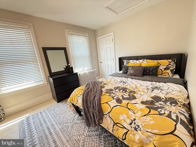 615 SOLLY AVE, Philadelphia, PA 19111