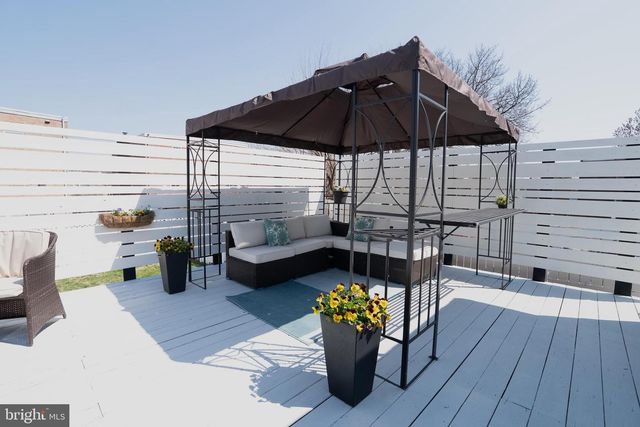 615 SOLLY AVE, Philadelphia, PA 19111