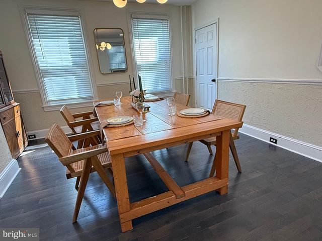 615 SOLLY AVE, Philadelphia, PA 19111