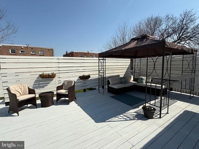 615 SOLLY AVE, Philadelphia, PA 19111