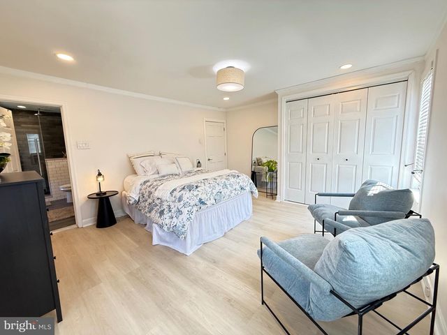 615 SOLLY AVE, Philadelphia, PA 19111