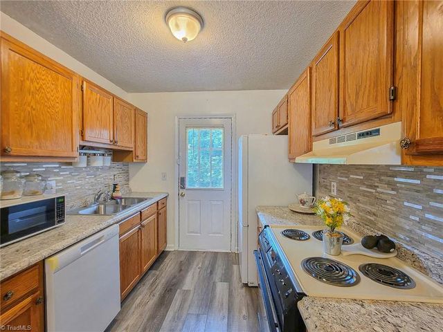 508 Liberty Place, Archdale, NC 27263