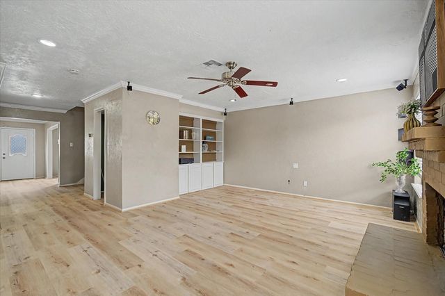 794 Thicket Lane, Houston, TX 77079