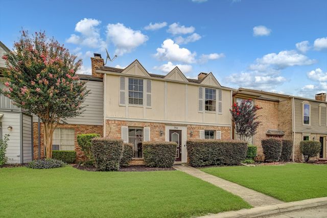 794 Thicket Lane, Houston, TX 77079
