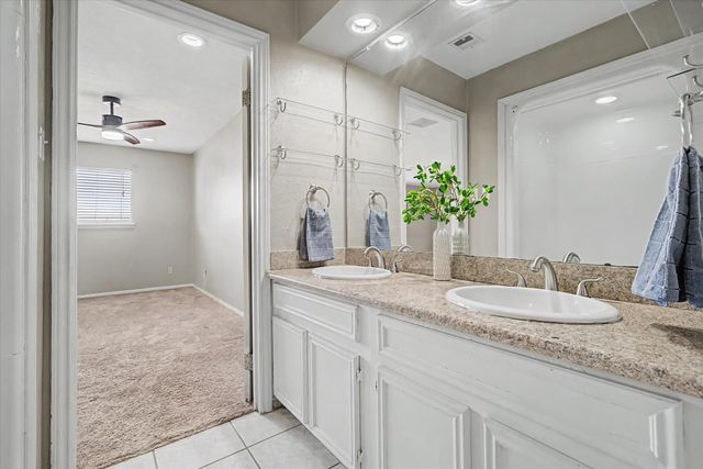 794 Thicket Lane, Houston, TX 77079