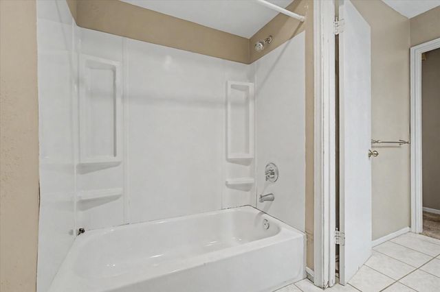 794 Thicket Lane, Houston, TX 77079