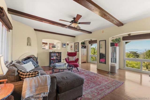 10735 QUEEN AVENUE, La Mesa, CA 91941