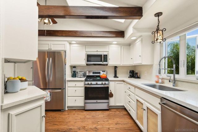 10735 QUEEN AVENUE, La Mesa, CA 91941