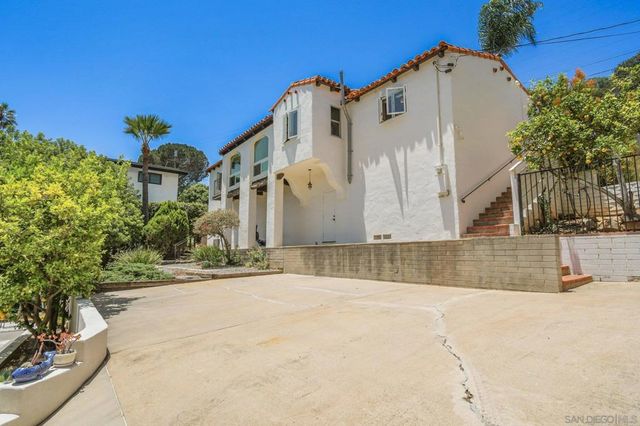 10735 QUEEN AVENUE, La Mesa, CA 91941