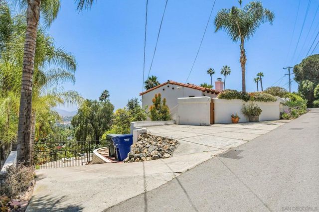 10735 QUEEN AVENUE, La Mesa, CA 91941