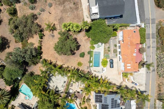 10735 QUEEN AVENUE, La Mesa, CA 91941