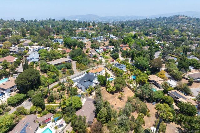 10735 QUEEN AVENUE, La Mesa, CA 91941