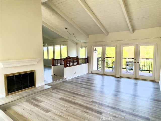 24 Pony Lane, Rolling Hills Estates, CA 90274